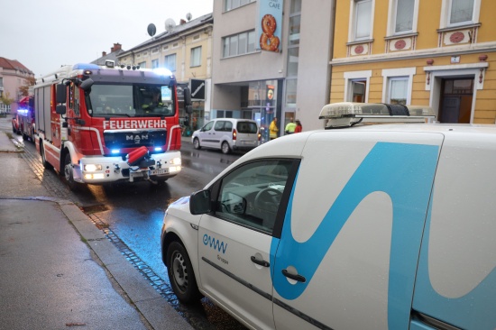Lngerer Einsatz nach Gasgeruch in Wohn- und Geschftsgebude in Wels-Neustadt