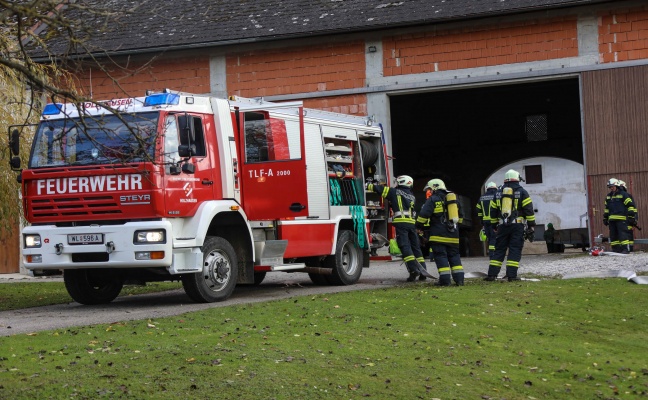 Brand in einem Hackschnitzellager in Holzhausen - Suchaktion nach kurzzeitig abgängigem Fünfjährigen