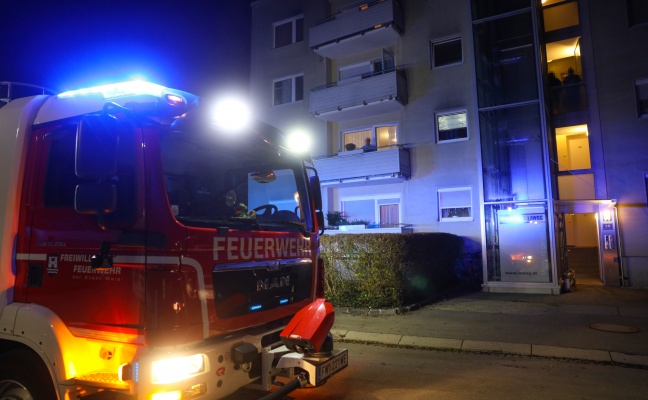 Fettbrand in einer Wohnung in Wels-Vogelweide