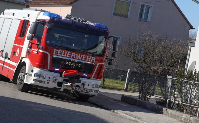 Vermeintlich gefhrliche Flssigkeit in einem Haus in Wels-Pernau stellte sich als Wasser heraus