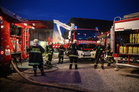 Fünf Feuerwehren bei Brand auf einem Bauernhof in Kematen an der Krems im Einsatz