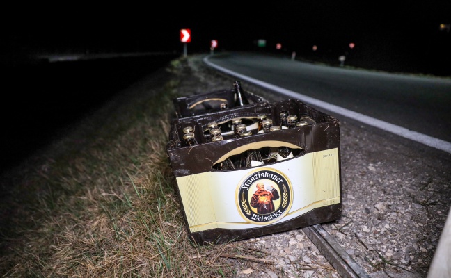 Vermeintlicher Verkehrsunfall in Neukirchen bei Lambach waren verlorene Bierkisten