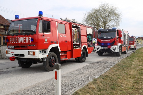 Drei Feuerwehren bei Brand im Heizraum eines Hauses in Vorchdorf im Einsatz