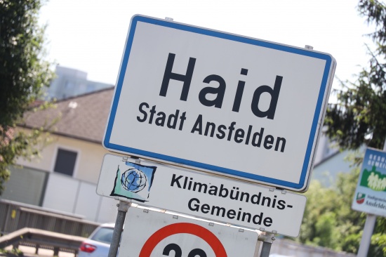 Einsatzkrfte zu Personenrettung nach Ansfelden alarmiert