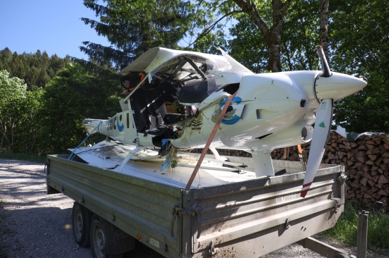 Absturz zweier Kleinflugzeuge nach Kollision ber Reichraming