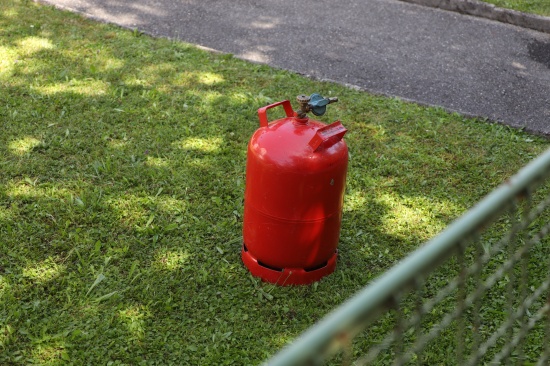 Brennende Gasflasche sorgte fr Einsatz der Feuerwehr in Lambach
