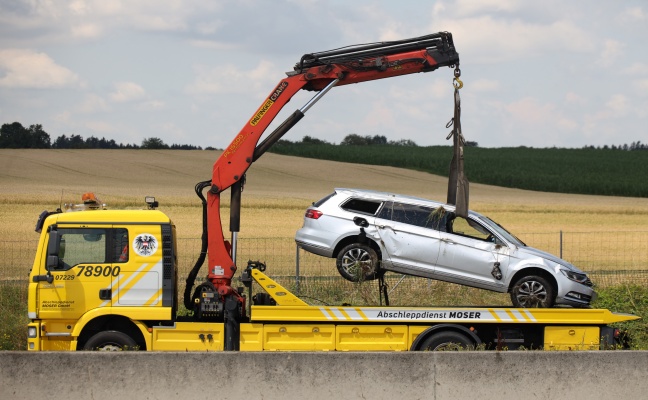 Autoberschlag auf Westautobahn bei Sattledt endet glimpflich