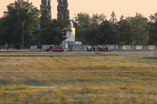 Hubschrauberabsturz am Flugplatz in Wels-Neustadt fordert drei Verletzte