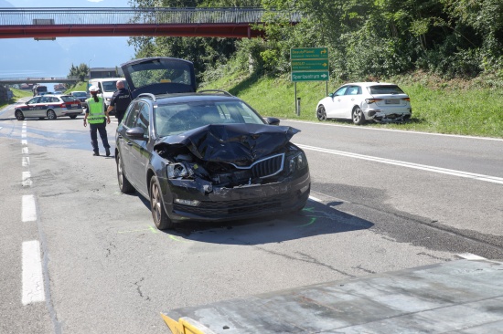 Auffahrunfall auf Salzkammergutstrae in Gmunden