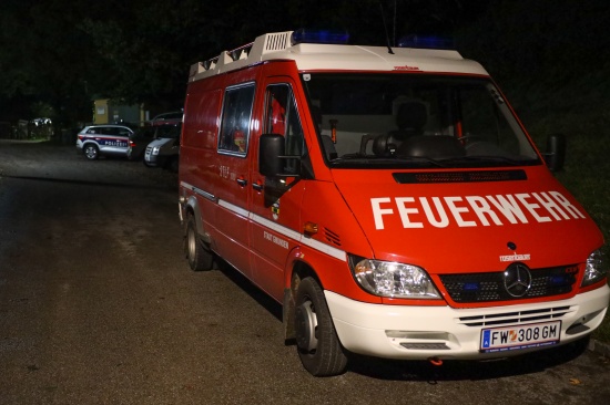 Einsatzkrfte zu Personenrettung nach Gmunden alarmiert