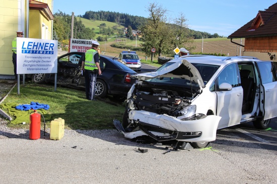 Kreuzungscrash auf der Eferdinger Strae in Prambachkirchen