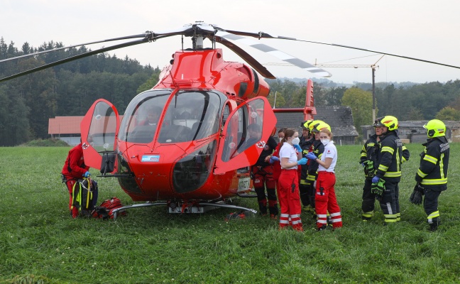 Schwerverletzter bei landwirtschaftlichem Unfall in Ried im Traunkreis