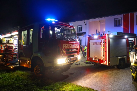 Drei Feuerwehren bei Brand in einem Wohnhaus in Wendling im Einsatz