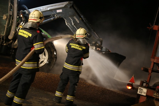 Nächtlicher Brandeinsatz auf Bauernhof in Kremsmünster