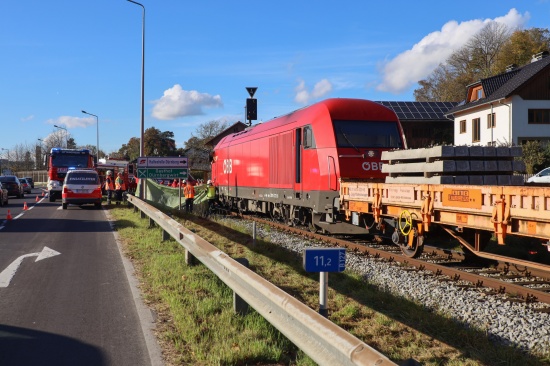 Tödlicher Unfall mit E-Bike auf Bahnübergang in Ottensheim