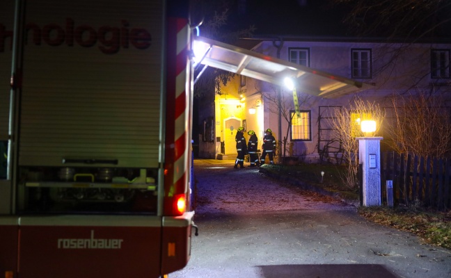 Zwei Feuerwehren bei Brand in einem Wohnhaus in Klaus an der Pyhrnbahn im Einsatz