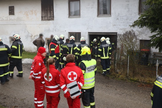 Feuerwehr bei Brand im Heizraum eines Gebudes in St. Marienkirchen an der Polsenz im Einsatz