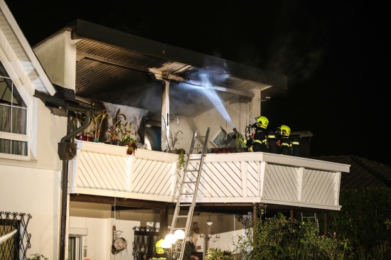 Brand am Balkon eines Wohnhauses in Marchtrenk rasch gelöscht