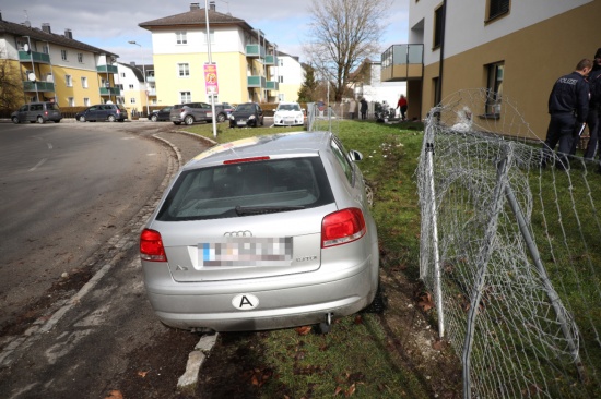 Autolenker (60) erlag nach schwerem Unfall in Ried im Innkreis im Klinikum seinen Verletzungen