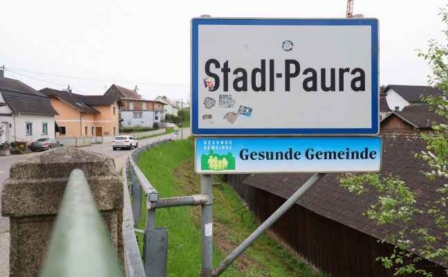 Polizeieinsatz in Stadl-Paura: Betrunkener drohte nach Streit Security-Mitarbeiter zu erschieen