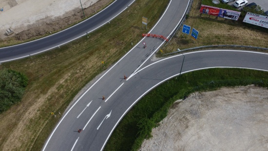 Disput um gegenseitiges berholen endet in Rauferei auf Abfahrt der Innkreisautobahn in Wels