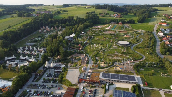 Groe Suchaktion in einem Naturerlebnispark in Natternbach nach abgngigem Buben