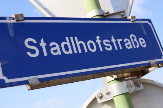 Einsatzkr�fte zu K�chenbrand nach Wels-Puchberg alarmiert