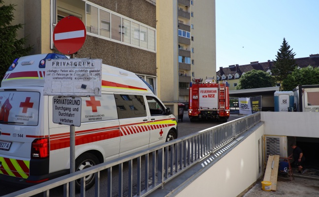 Kchenbrand in einer Wohnung in Wels-Vogelweide vor Eintreffen der Feuerwehr gelscht