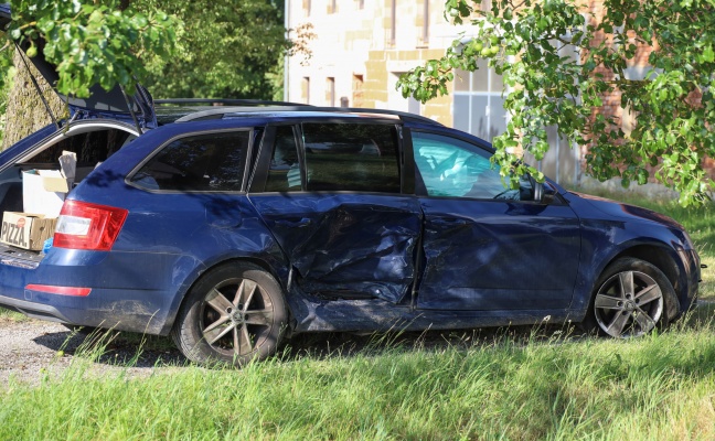 Heftiger Kreuzungscrash zweier PKW in Sipbachzell