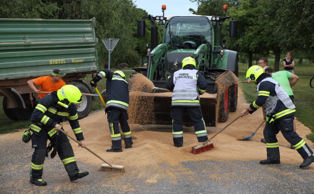 Verlorenes Ladegut sorgte fr Einsatz der Feuerwehr in Sipbachzell