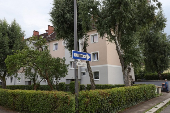 Einsatz der Feuerwehr nach gemeldetem Brandgeruch in Wels-Vogelweide