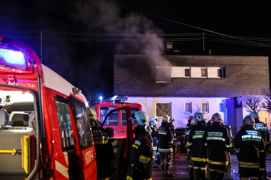 Drei Feuerwehren bei Brand in einem Wohnhaus in Sipbachzell im Einsatz