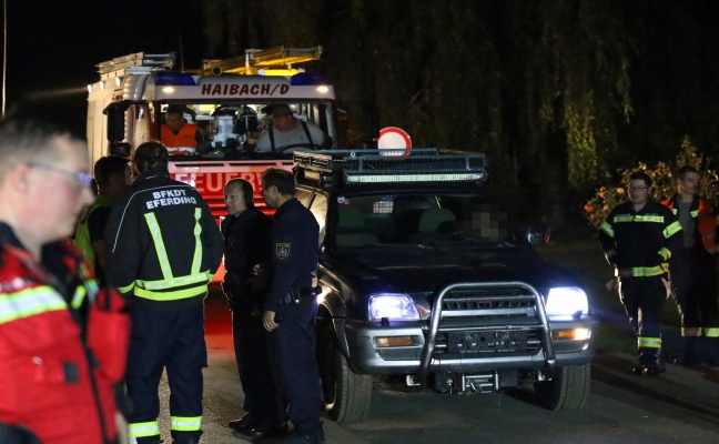 Feuerwehr-Drohne und Hhenretter bei Rettung eines Wanderers in Haibach ob der Donau im Einsatz