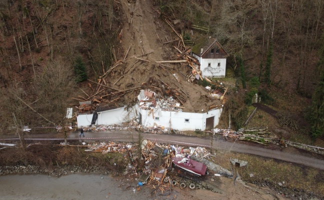 Murenabgang: 500 Jahre altes Haus in Kirchberg ob der Donau von Mure vllig zerstrt