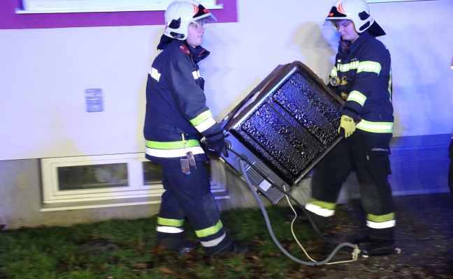 Defekter Geschirrspler sorgte fr Einsatz der Feuerwehr in einer Wohnung in Wels-Lichtenegg