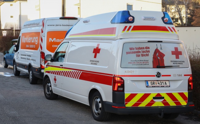 Einsatzkrfte zu Brand bei einem Wohnhaus in Haag am Hausruck alarmiert