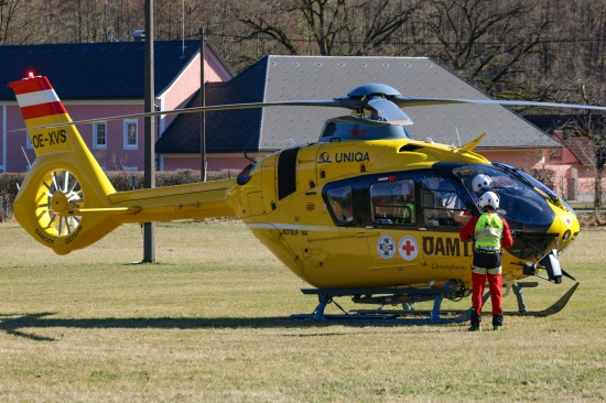 Personenrettung: Schwerverletzter nach Forstunfall in Micheldorf in Obersterreich