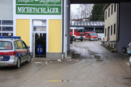 Brand einer Stehgrube in einem Transportunternehmen rasch gelscht