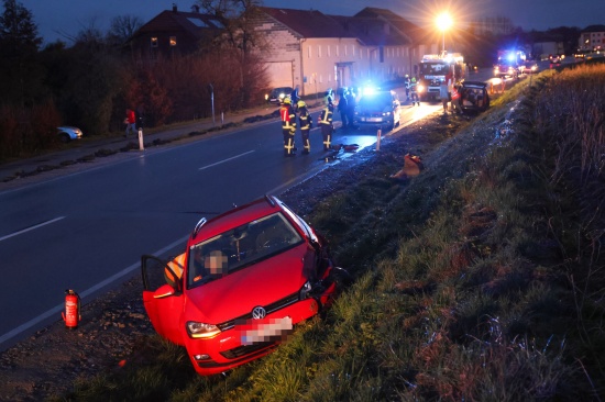 Kollision zwischen zwei PKW auf Innviertler Strae bei Grieskirchen endet relativ glimpflich