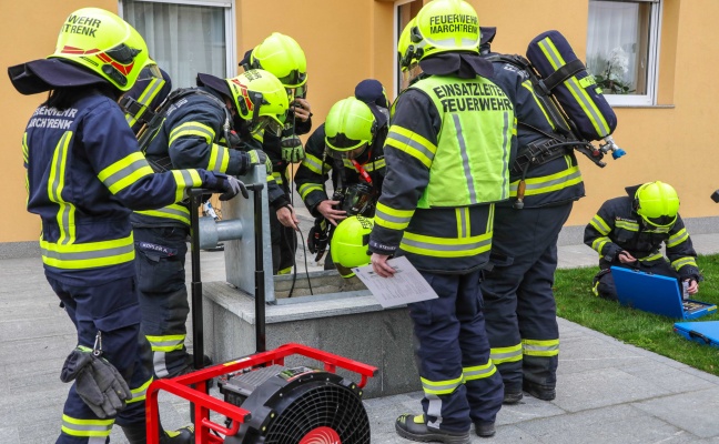 Mehrstndiger Messeinsatz nach gemeldetem Gasgeruch in Marchtrenk