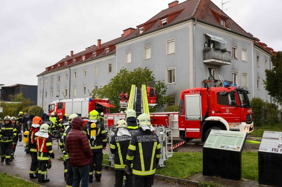 14 Verletzte nach Brand in einem Mehrparteienhaus in St. Pantaleon