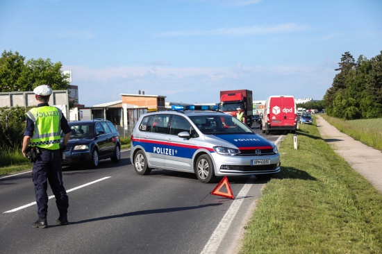 Auffahrunfall im Frhverkehr auf Wiener Strae bei Marchtrenk sorgte fr erhebliche Behinderungen