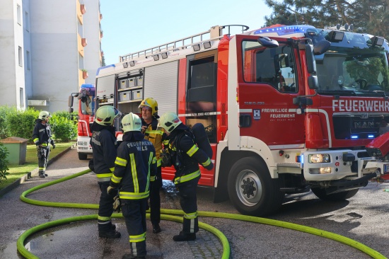 Wohnungsbrand in Wels-Vogelweide sorgte fr Einsatz zweier Feuerwehren