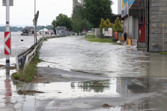 Hochwasser: Angespannte Situation entlang der Donau in Oberösterreich