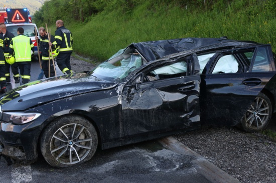 Autoberschlag auf Pyhrnautobahn bei Spital am Pyhrn endet mit zwei teils Schwerverletzten