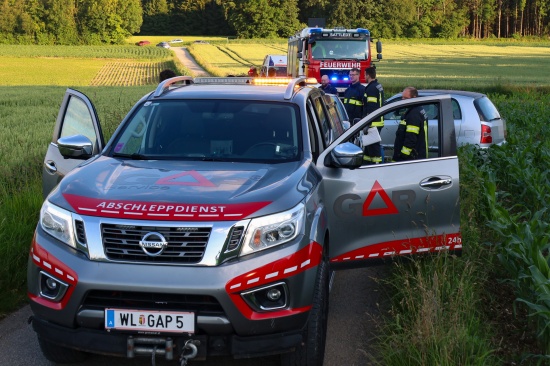 Kollision zweier PKW auf schmaler Strae in Sattledt fordert eine verletzte Person