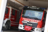 Schwerer Arbeitsunfall: Mann bei Arbeiten in Prambachkirchen durch Dach gebrochen und abgestrzt