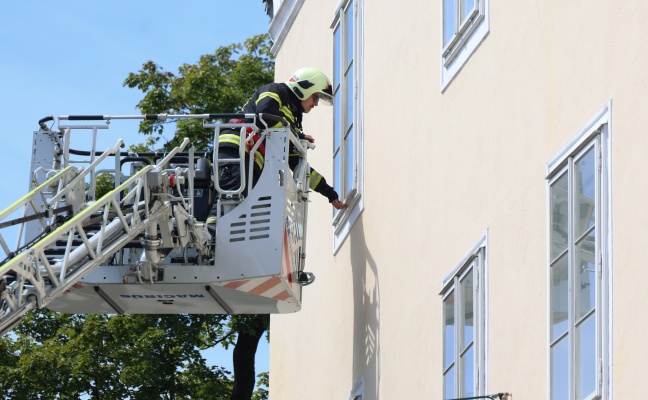 Piepsender Rauchmelder lste Einsatz der Feuerwehr in Wels-Innenstadt aus