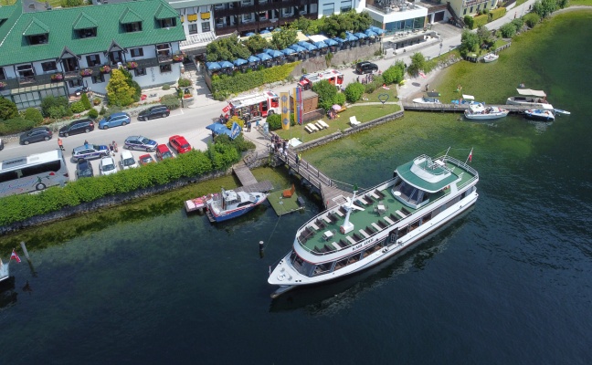 Groeinsatz: Brand auf einem Passagierschiff am Traunsee bei Gmunden