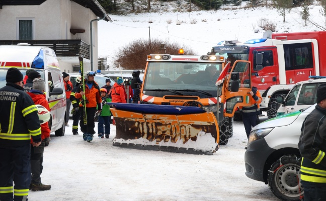 Grnau im Almtal: Groe Evakuierungsaktion nach Defekt einer Liftanlage im Skigebiet am Kasberg